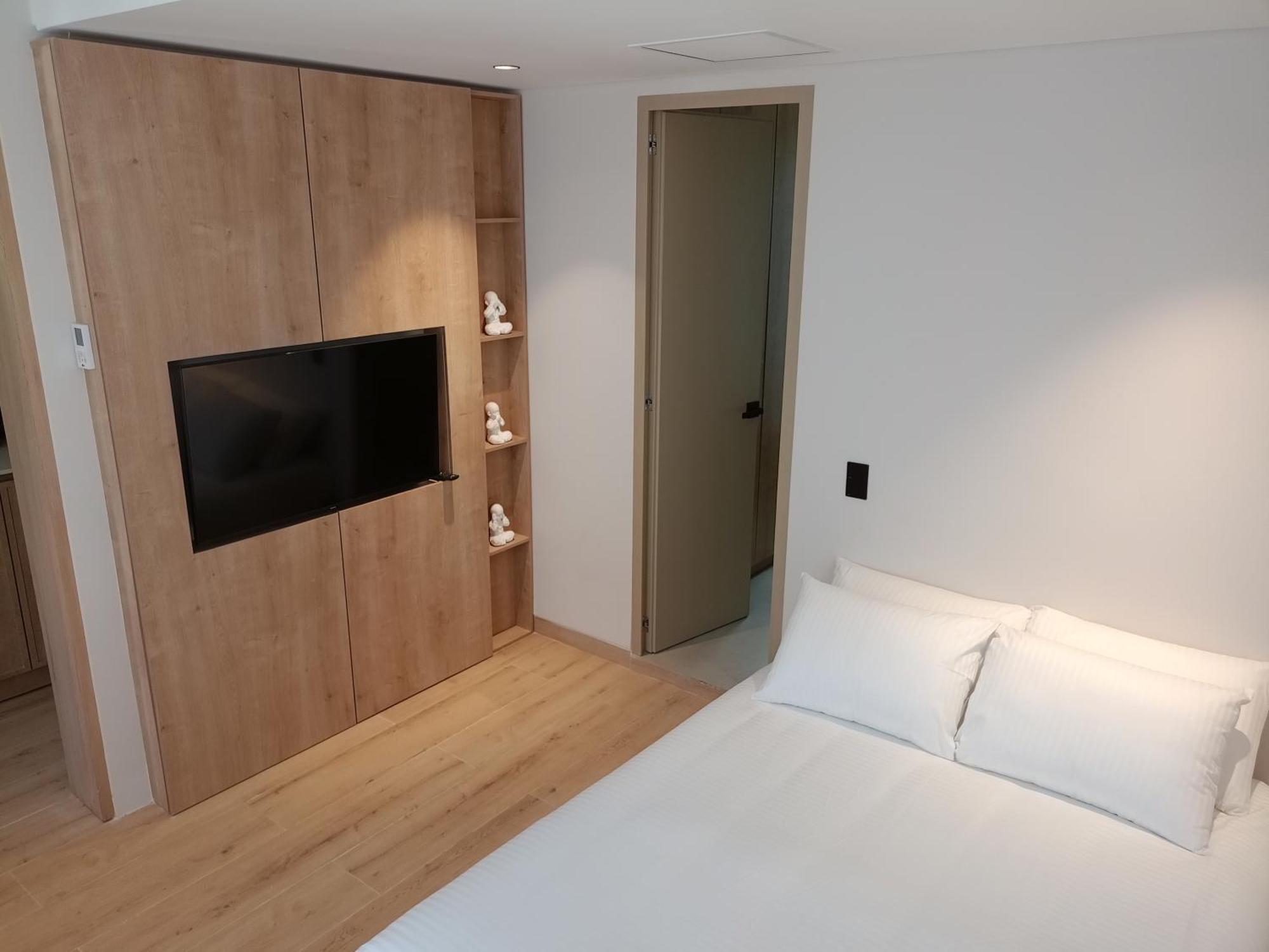 Casa Tokyo Manila By Xcay Home Medellín Eksteriør billede