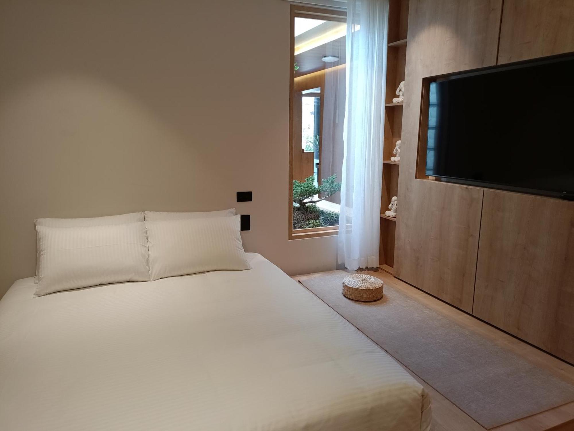 Casa Tokyo Manila By Xcay Home Medellín Eksteriør billede
